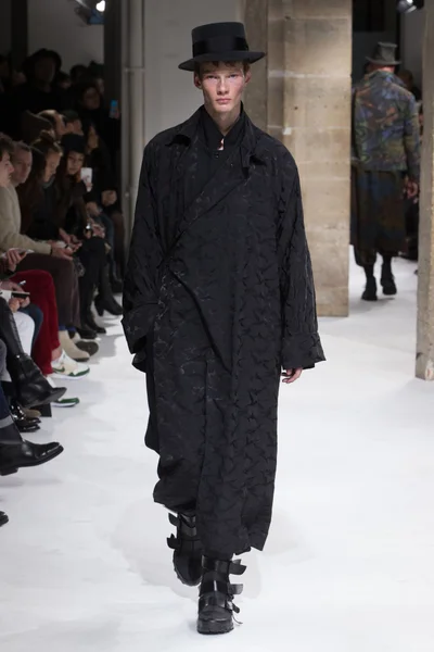 Look 38